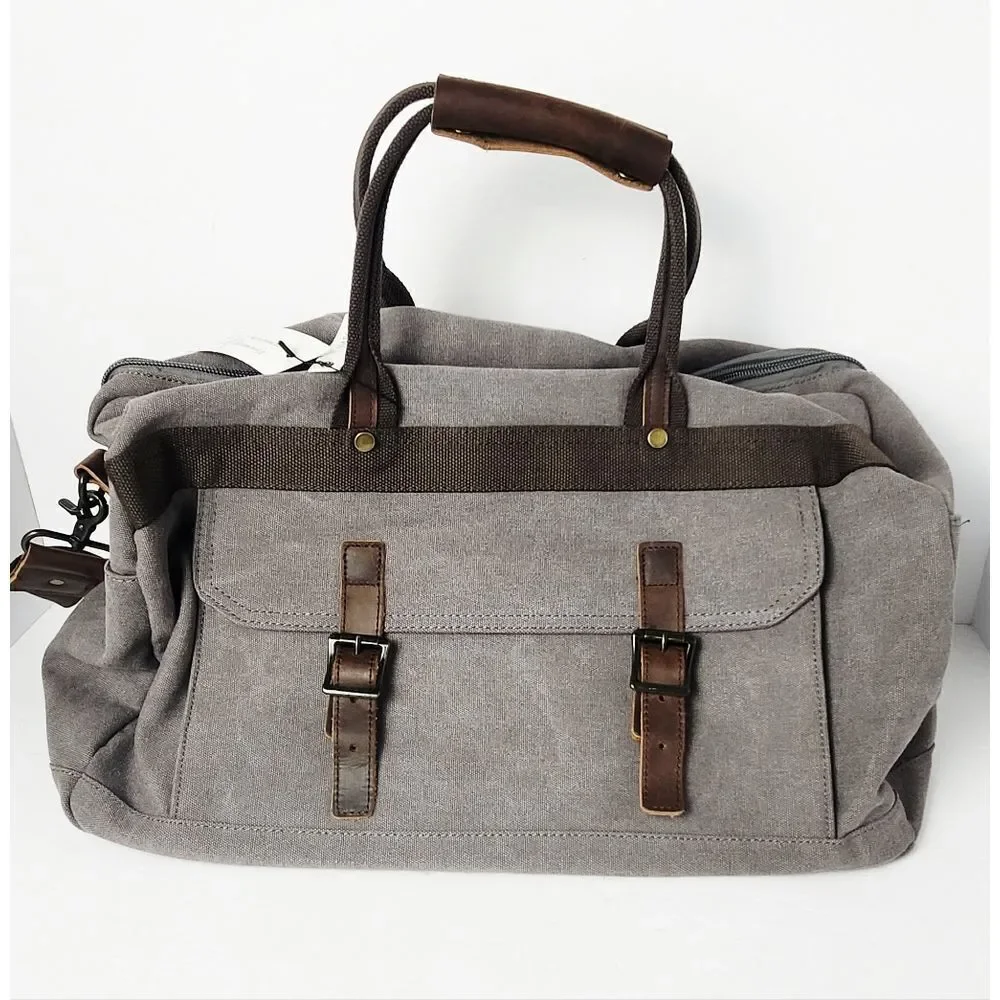 Soaeon nwt canvas